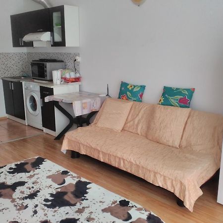 Sea Apartment Burgas Stad Buitenkant foto