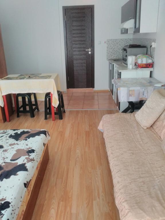 Sea Apartment Burgas Stad Buitenkant foto